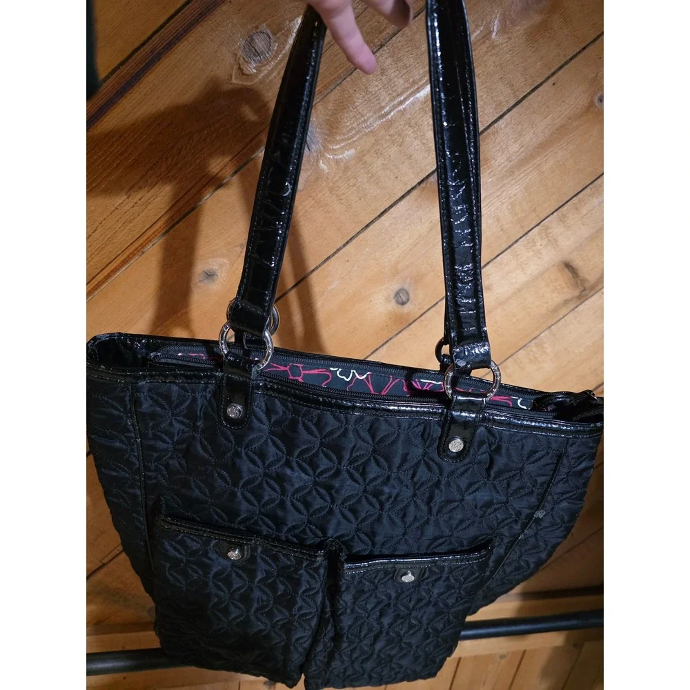 Vera Bradley Black Quilted Microfiber Tote Bag Patent Trim‎ Floral Lining